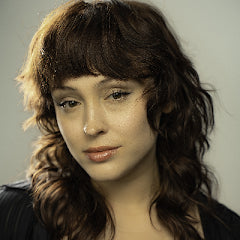 Chloe B